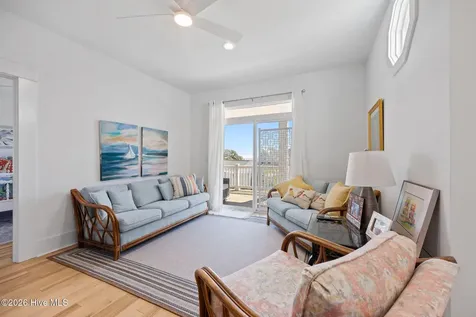 2616 Lennoxville Road Beaufort NC 28516