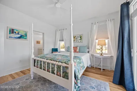 2616 Lennoxville Road Beaufort NC 28516