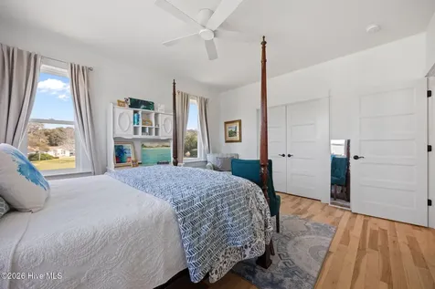 2616 Lennoxville Road Beaufort NC 28516