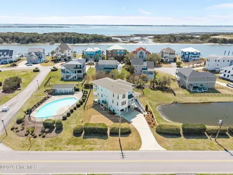 2616 Lennoxville Road Beaufort NC 28516