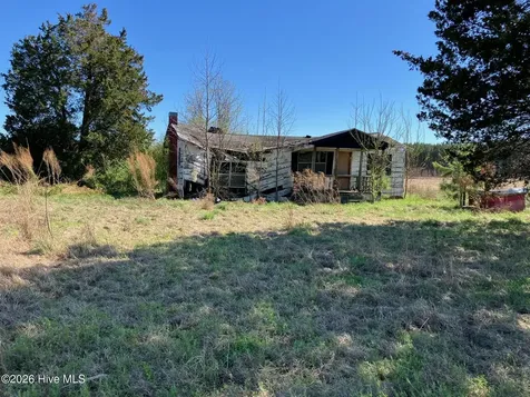 9249 Prison Camp Road Williamston NC 27892