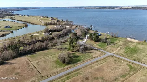 108 Royal Tern Way Hertford NC 27944
