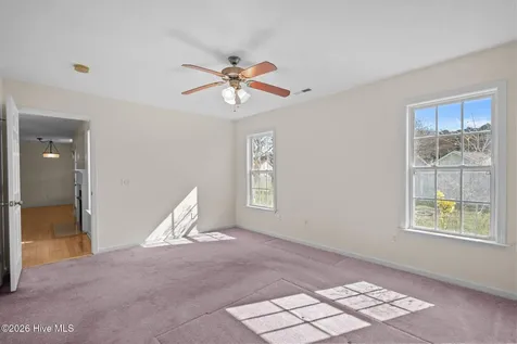 4940 Montserrat Drive Southport NC 28461