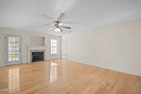 4940 Montserrat Drive Southport NC 28461