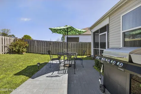 144 Windy Woods Way Wilmington NC 28401