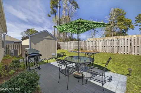 144 Windy Woods Way Wilmington NC 28401