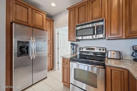 113 Anchor Drive Surf City NC 28445