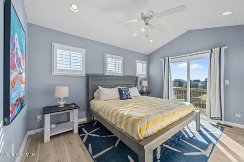 113 Anchor Drive Surf City NC 28445