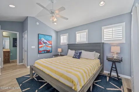 113 Anchor Drive Surf City NC 28445