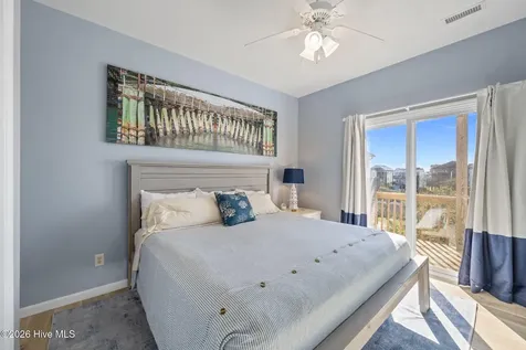 113 Anchor Drive Surf City NC 28445
