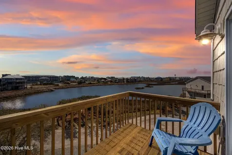 113 Anchor Drive Surf City NC 28445