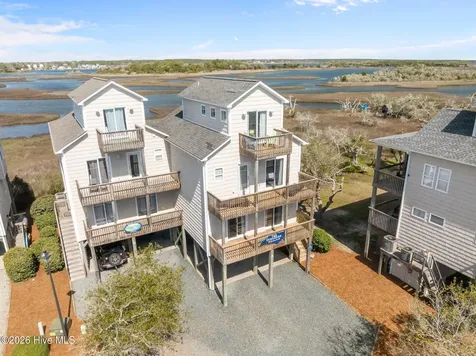 113 Anchor Drive Surf City NC 28445