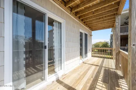 113 Anchor Drive Surf City NC 28445