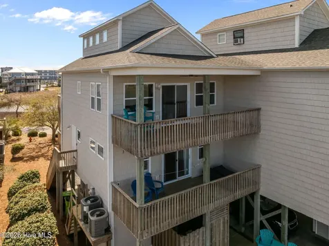 113 Anchor Drive Surf City NC 28445