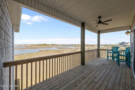 113 Anchor Drive Surf City NC 28445