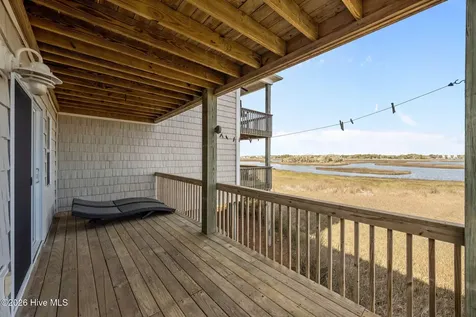 113 Anchor Drive Surf City NC 28445