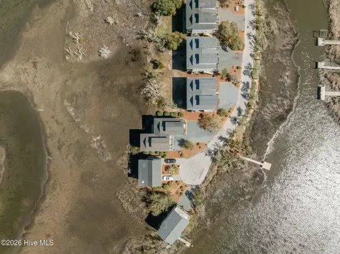 113 Anchor Drive Surf City NC 28445