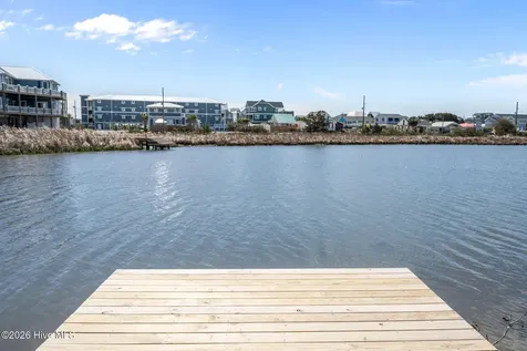 113 Anchor Drive Surf City NC 28445