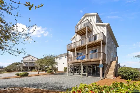 113 Anchor Drive Surf City NC 28445