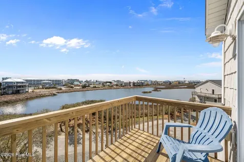 113 Anchor Drive Surf City NC 28445