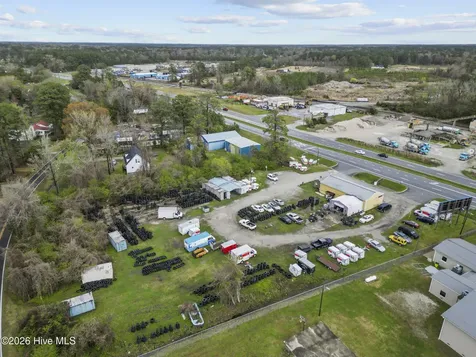 1215 Us 17 Highway N New Bern NC 28560