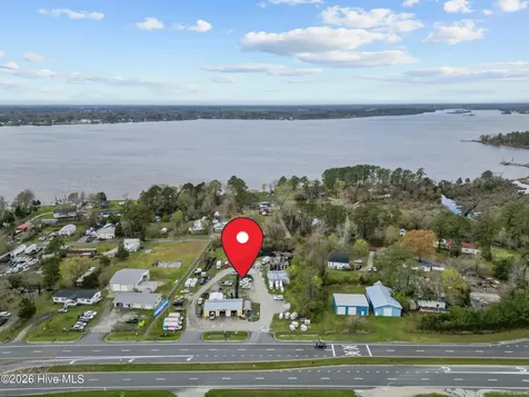 1215 Us 17 Highway N New Bern NC 28560