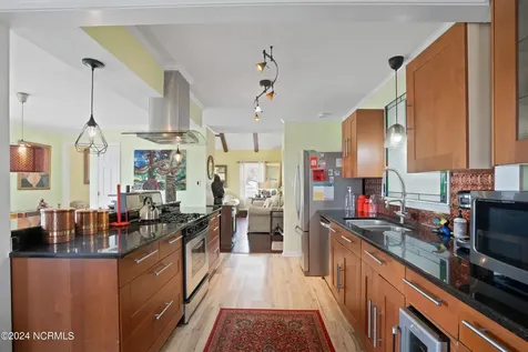 5802 E Yacht Drive Oak Island NC 28465