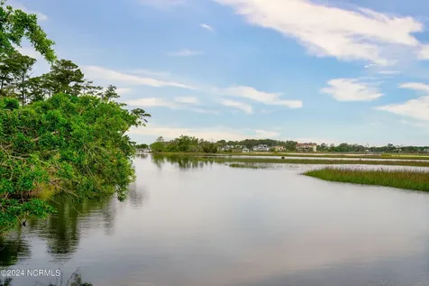 5802 E Yacht Drive Oak Island NC 28465