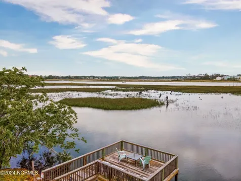 5802 E Yacht Drive Oak Island NC 28465
