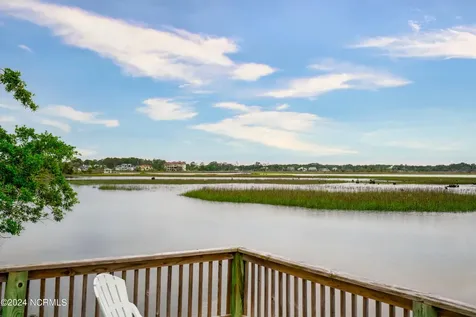 5802 E Yacht Drive Oak Island NC 28465