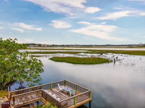 5802 E Yacht Drive Oak Island NC 28465