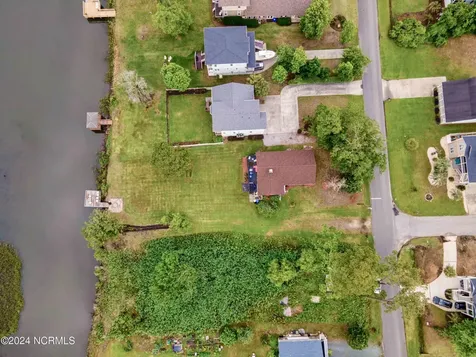 5802 E Yacht Drive Oak Island NC 28465