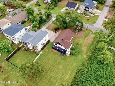 5802 E Yacht Drive Oak Island NC 28465