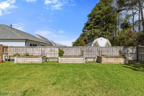 166 Camden Trail Hampstead NC 28443