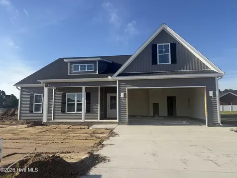 823 Mulligan Drive Ayden NC 28513