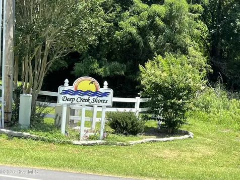 77 Deep Creek Shore Hertford NC 27944