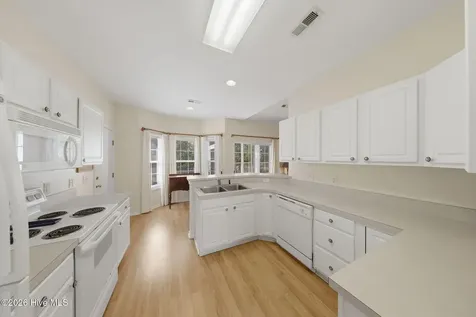 4138 Churchill Circle SE Southport NC 28461