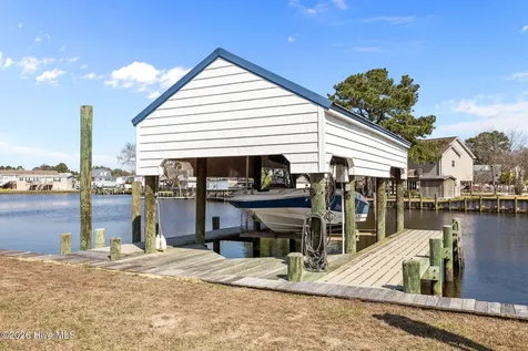 3093 Whichards Beach Road Chocowinity NC 27817