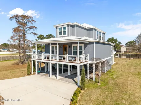 3093 Whichards Beach Road Chocowinity NC 27817