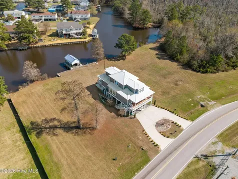 3093 Whichards Beach Road Chocowinity NC 27817