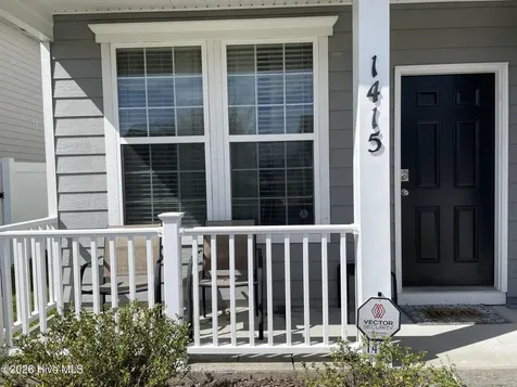 1415 London Street Elizabeth City NC 27909