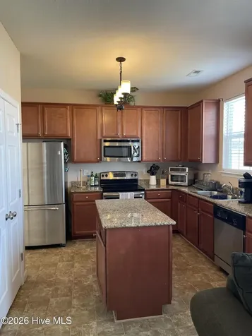 1415 London Street Elizabeth City NC 27909
