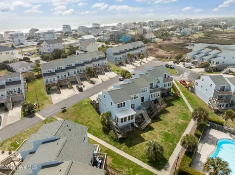 24 Bermuda Landing Place North Topsail Beach NC 28460