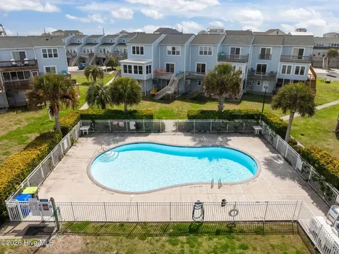 24 Bermuda Landing Place North Topsail Beach NC 28460