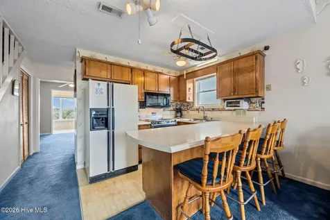 24 Bermuda Landing Place North Topsail Beach NC 28460