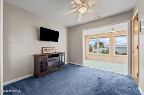 24 Bermuda Landing Place North Topsail Beach NC 28460