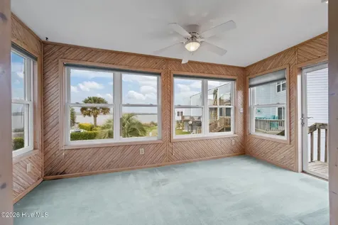 24 Bermuda Landing Place North Topsail Beach NC 28460