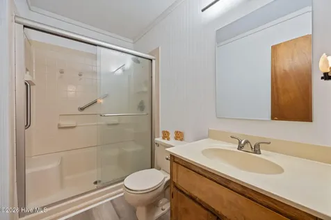 24 Bermuda Landing Place North Topsail Beach NC 28460