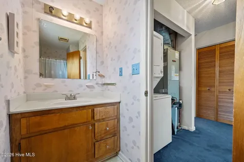 24 Bermuda Landing Place North Topsail Beach NC 28460