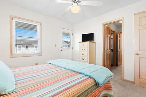112 Sunshine Lane Holden Beach NC 28462